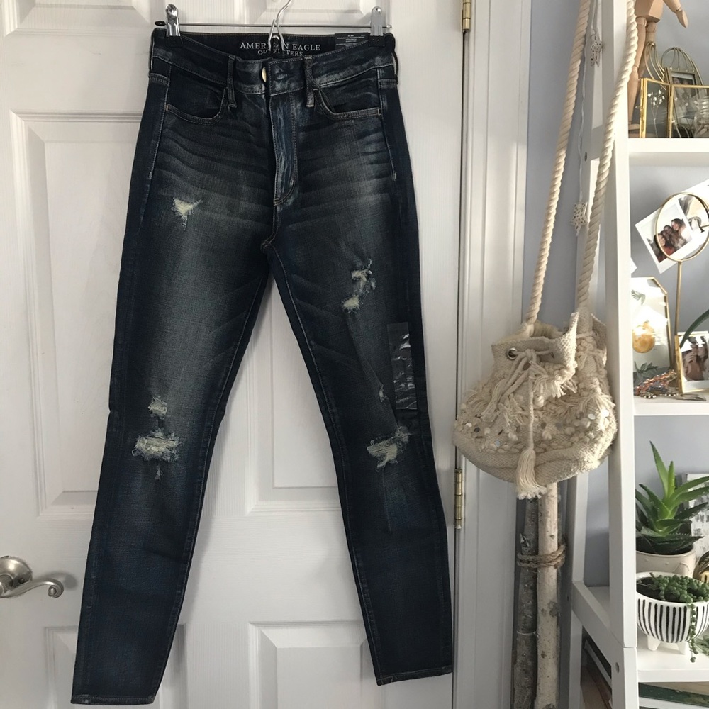 American Eagle Hi-Rise Jegging Dark/Distressed